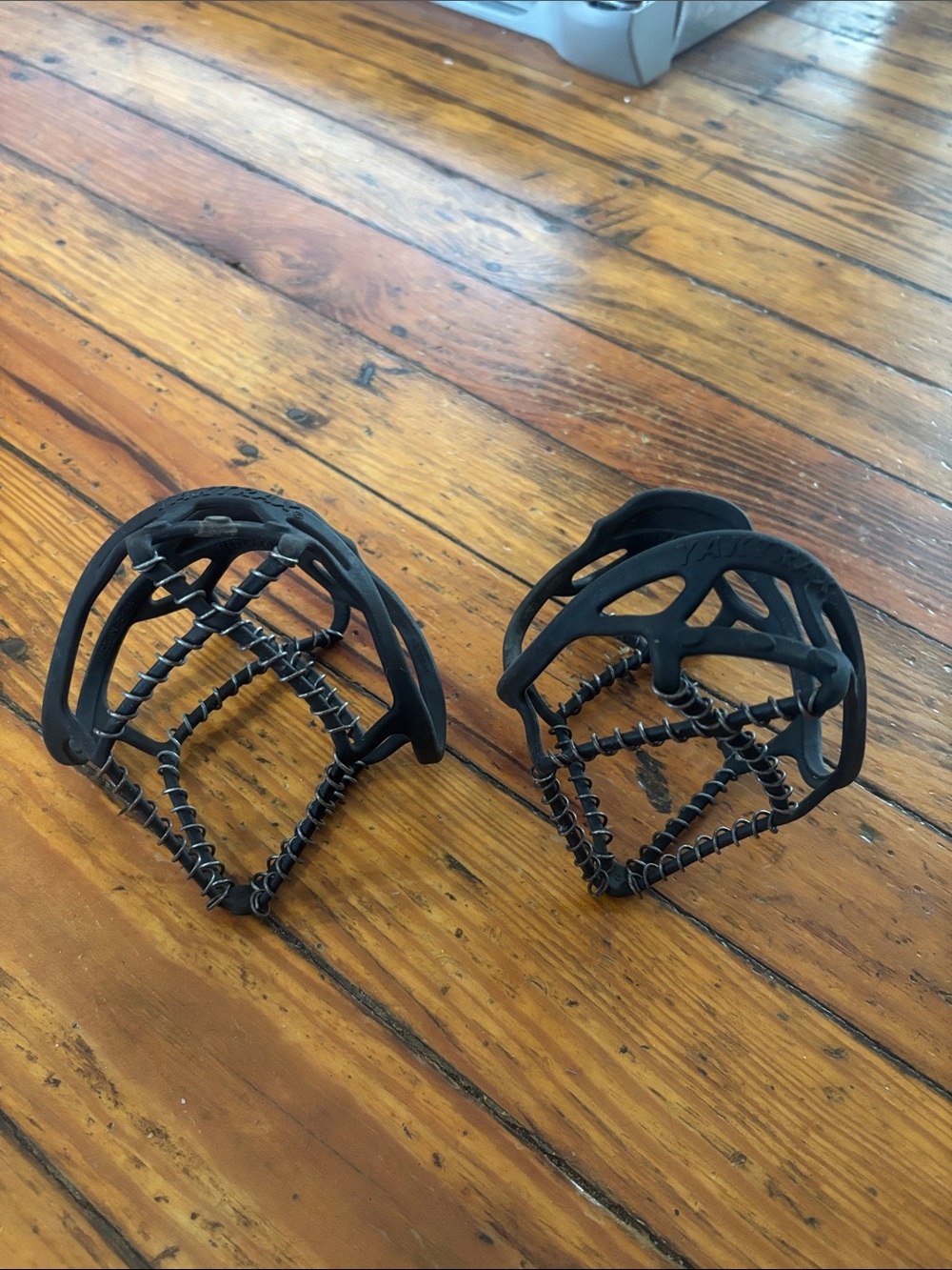 Yaktrax walk standard size women’s small